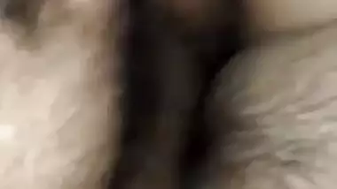 Village girl moans while getting fucked in desi MMS