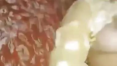 Bubbly Pakistani MILF fucked and sucked XXX video