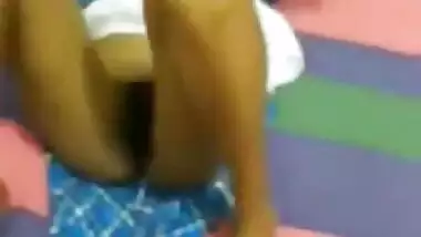 Horny college girl nude sucking bf cock mms