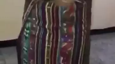 Sexy Desi housewife takes national costume down baring XXX body