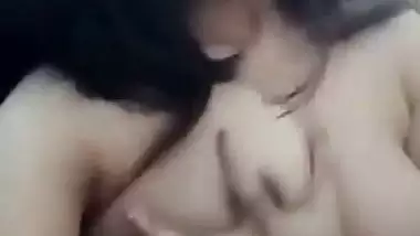 Desi wife Priya sexy selfie