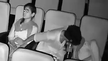 Threesome romance in theatre caught in night vision