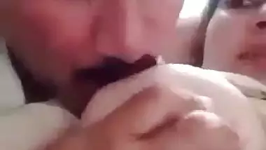 Desi boobs sucking video of a big boob lady and her lover