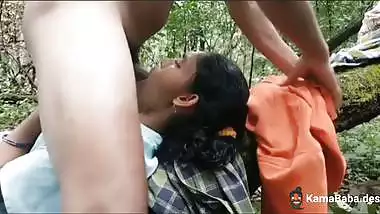 Telugu couple’s Indian outdoor sex in the Jungle