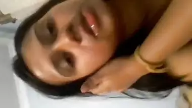 Big cucumber desi masturbation video