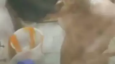 Beautiful desi girl bathing hidden spy porn