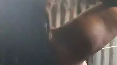 Busty aunty bathing with big boobs showing