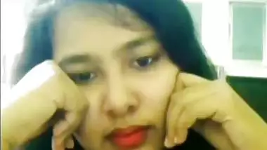 Naked Indian selfie show MMS