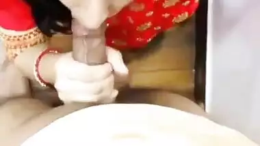 Red saree indian bhabhi fucked
