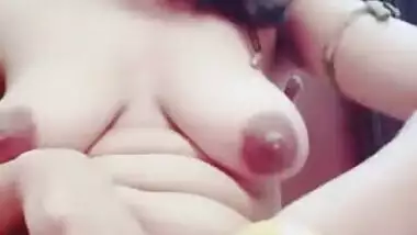 Indian girl came home after hard working day and masturbated XXX pussy