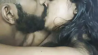 Mallu girl kissing her lover and big boobs showing