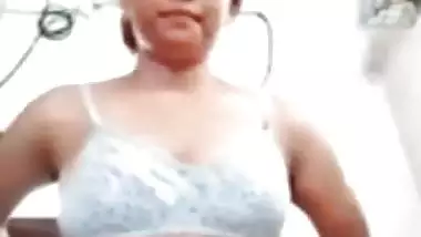 Guwahati girl Stripping bra Topless video