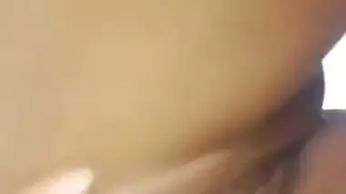 Cute Indian XXX teen showing her sweet boobs and pussy on cam