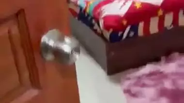 Desi sex MMS of a guy and his sexy stepsister