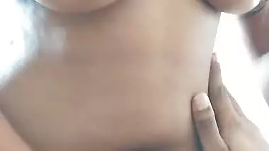 Tamil milf rides on her lover’s cock in desi MMS