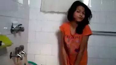 Teen Desi selfie striptease