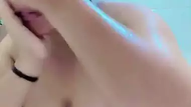 Chubby maal bathing videos exposed online by lover