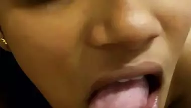 Desi Bank staff blowjob video – 2