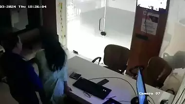 Indian office sex of boss and employee fucking in the cabin