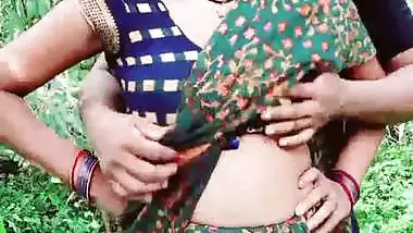 Wild Bhabhi’s outdoor desi sex video with her Devar