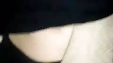 Hot Bangladesh sex video of a Muslim girl getting fingered