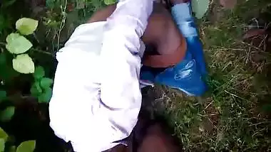 Outdoor dehati randi chudai MMS porn video