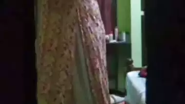 Mom wearing nighty after showing naked boobs