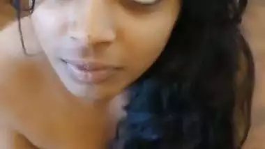 Mallu girlfriend boob show with blowjob to lover