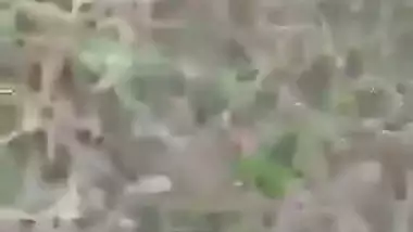 Cameraguy films his friend fucking Desi girl's XXX cave outdoors