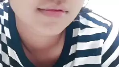 Cutest girlfriend nude video call to boyfriend