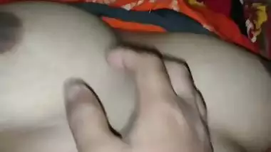 Boudi big boobs pressing by husband while she sleeps