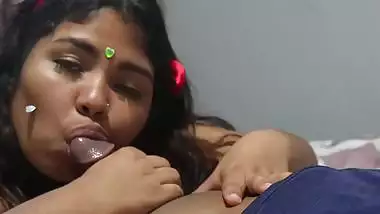 Chubby Tamil randi blowjob and doggy viral sex