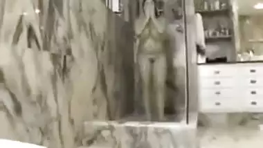 geiler Arsch Haumltte ja lieber in den Hintern...