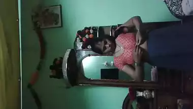 Sexy Indian boudi nagna selfie