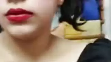 Gen Z Bengali girl big boobs licking viral live cam