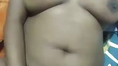 Desi porn of a village lady taking a big ass in her ass