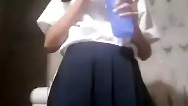 18 yr old horny girl stripteases in Nepali porn video