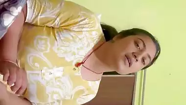 Homemade sex clip of village desi wife with husband