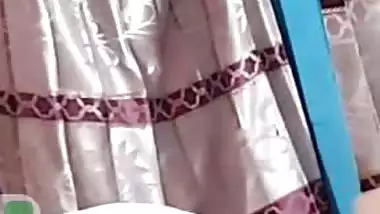 Bhabhi opens blouse and sits naked for fingering