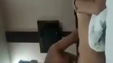 Punjabi couple XXX missionary sex in hotel room